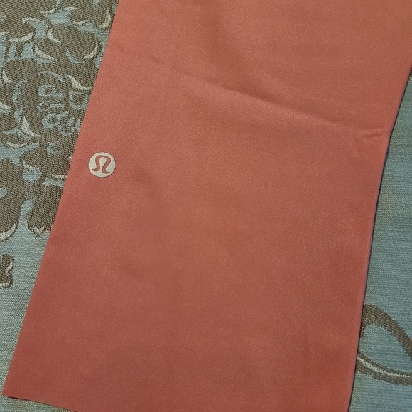 Lululemon Fast and Free Crop II 19" Cherry Tint - Picture 4 of 12